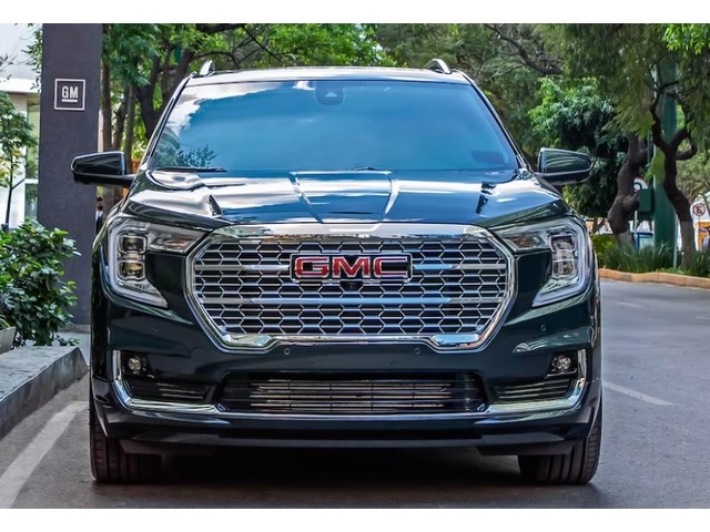 Libro Azul GMC Terrain 2024