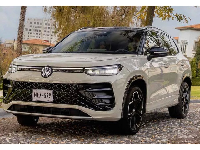 Libro Azul Volkswagen Tiguan 2025