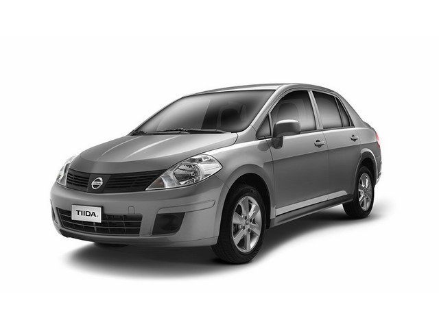 Libro Azul Nissan Tiida 2018
