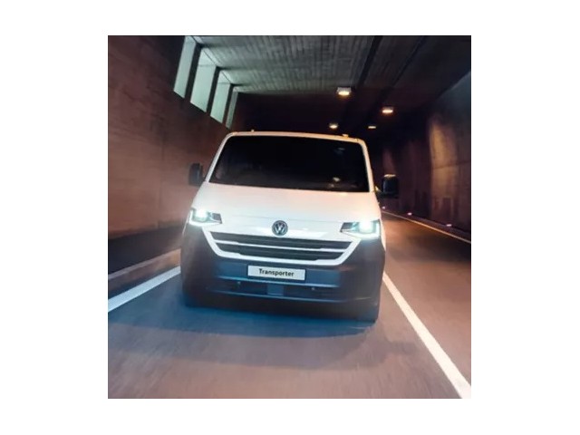 Frente de un Volkswagen Transporter 2026