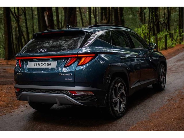 Libro Azul Hyundai TUCSON 2023