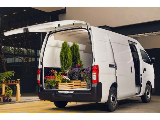 Libro Azul Nissan URVAN VAN 2026