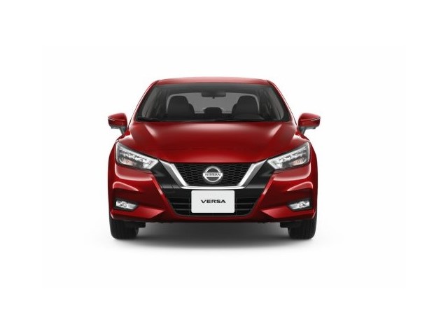 Libro Azul Nissan Versa 2021