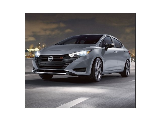 Libro Azul Nissan Versa 2023