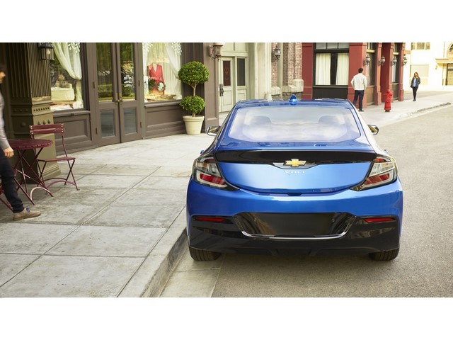 Libro Azul Chevrolet Volt 2016