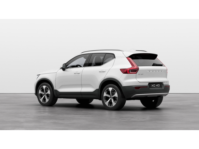 Libro Azul Volvo XC40 2023