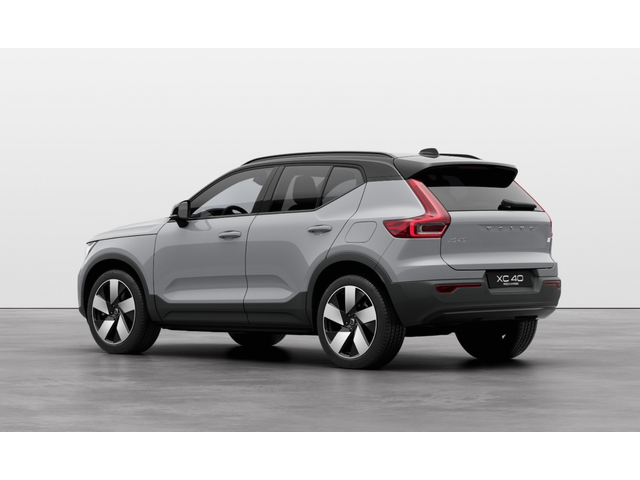 Libro Azul Volvo XC40 2024