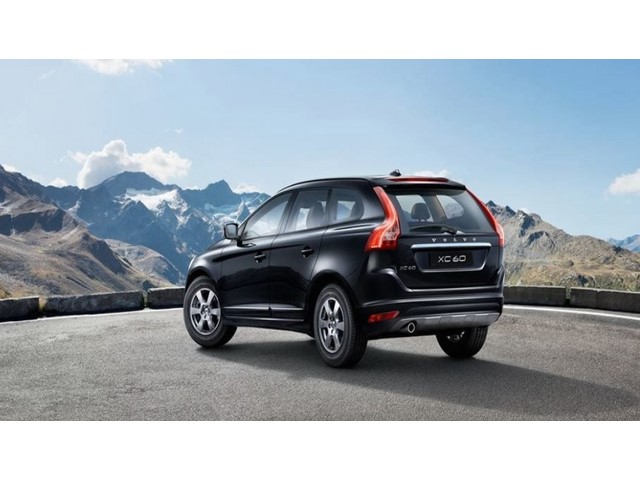 Libro Azul Volvo XC60 2017