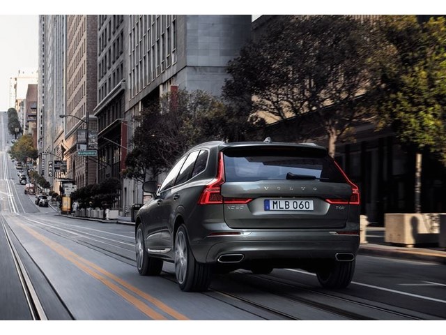 Libro Azul Volvo XC60 2021