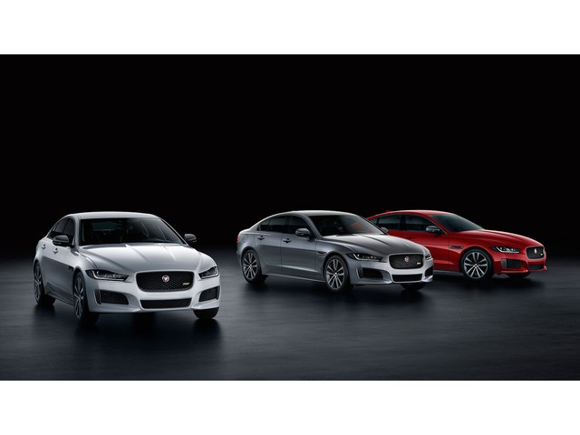 Libro Azul Jaguar XE 2019