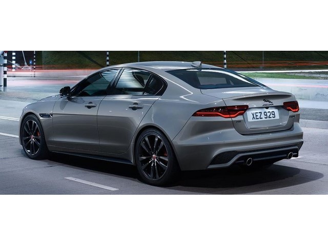 Libro Azul Jaguar XE 2021
