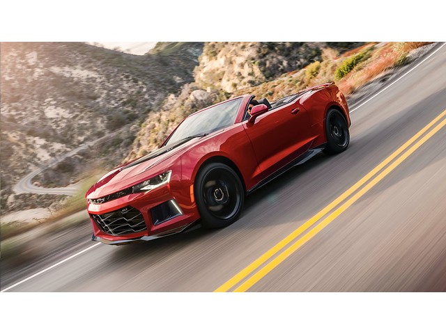 Libro Azul Chevrolet Camaro 2018