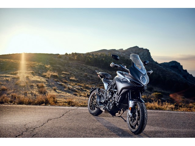 Libro Azul MV AGUSTA TURISMO VELOCE LUSSO 800 2023