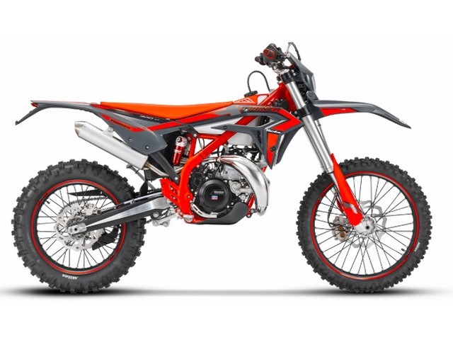 Libro Azul BETA XTRAINER 300 2026